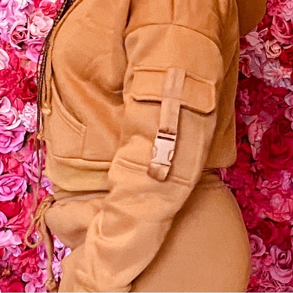 Two piece jogger set - Picture 3 of 8